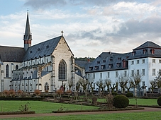 Marienstatt Abteikirche und Konvent von Westen